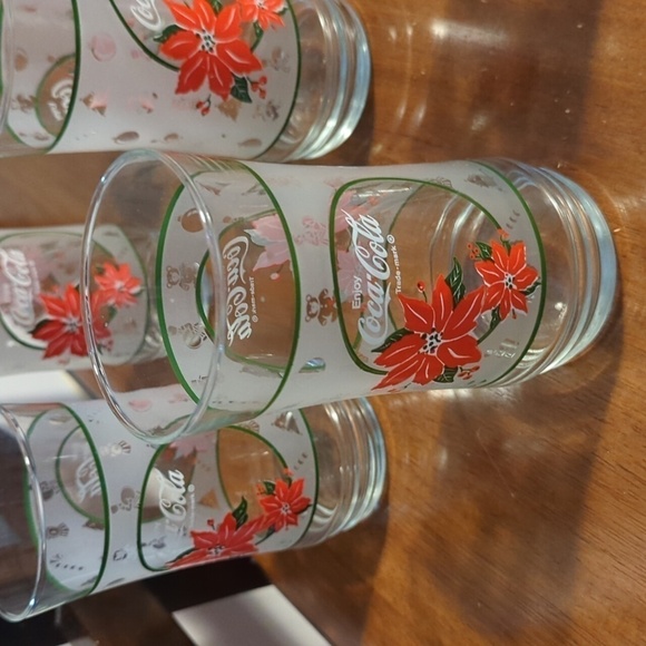 6 Coca-Cola Christmas Holiday Glass drinking Cups 14 oz excellent condition - Picture 3 of 8